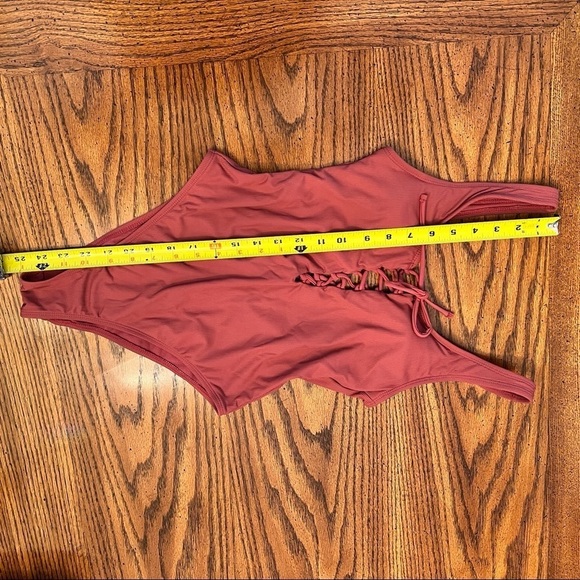 Xhilaration One Piece Maroon lace up front Bathing Suit in Size Small - Picture 8 of 8